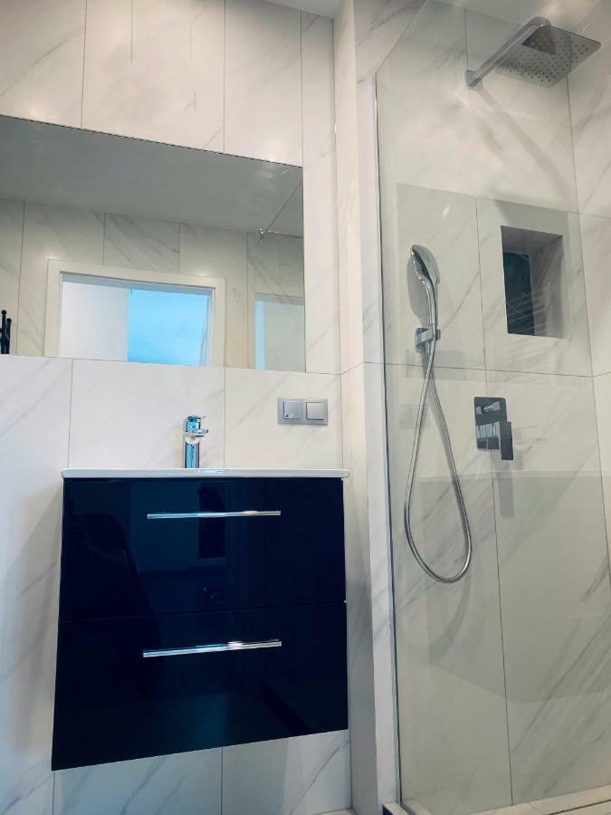 브로츠와프 Apartament 102 G&W 아파트 외부 사진